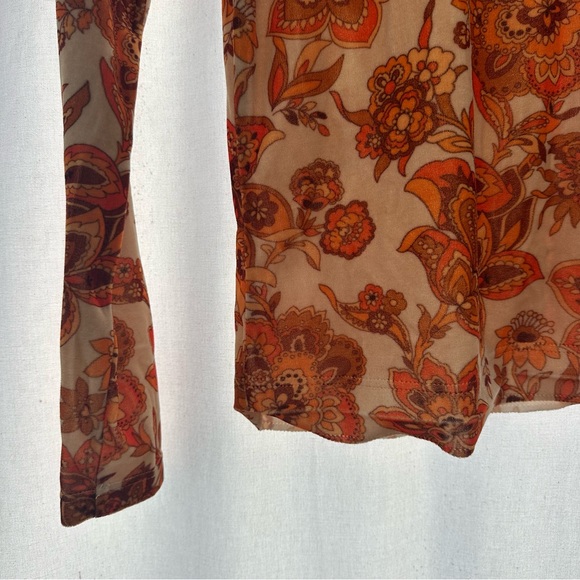 Dodo Bar Or Brenda Turtleneck in vibrant Orange and Cream - Picture 7 of 10